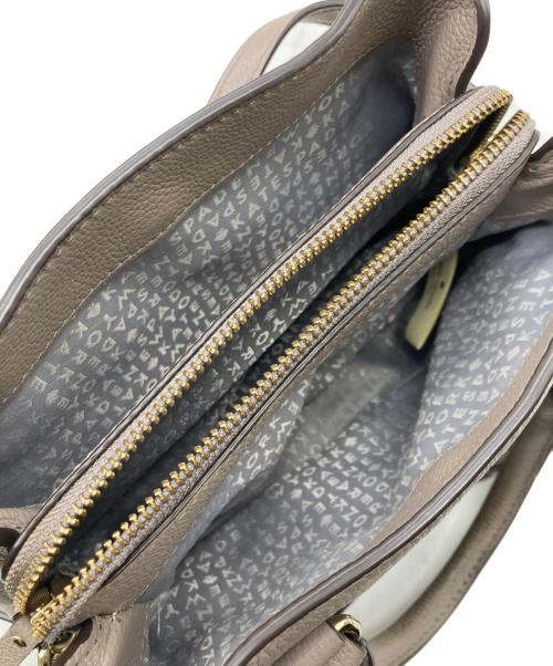 Kate Spade（ケイトスペード）Kate Spade (ケイトスペード) ラーチモント アベニュースモール グレージュの古着・服飾アイテム