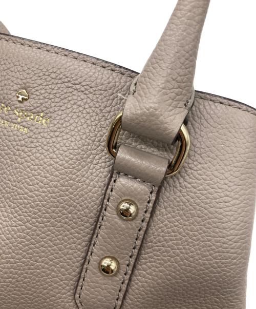 Kate Spade（ケイトスペード）Kate Spade (ケイトスペード) ラーチモント アベニュースモール グレージュの古着・服飾アイテム