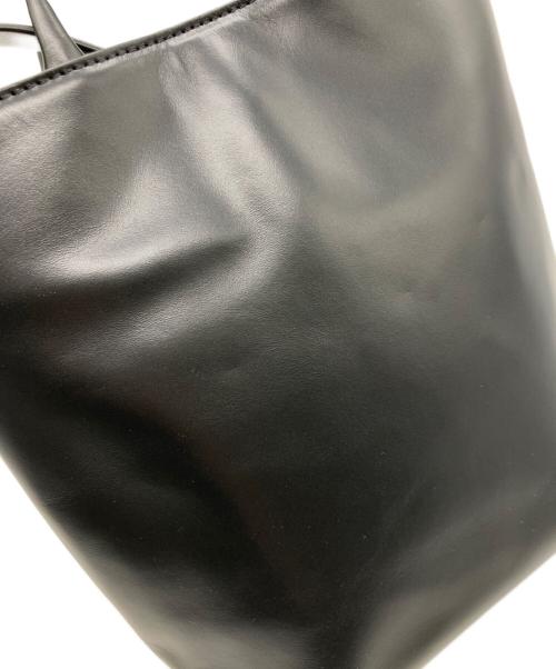 MAISON CANAU（メゾンカナウ）MAISON CANAU (メゾンカナウ) SMOOTH HOBO（M） ブラックの古着・服飾アイテム