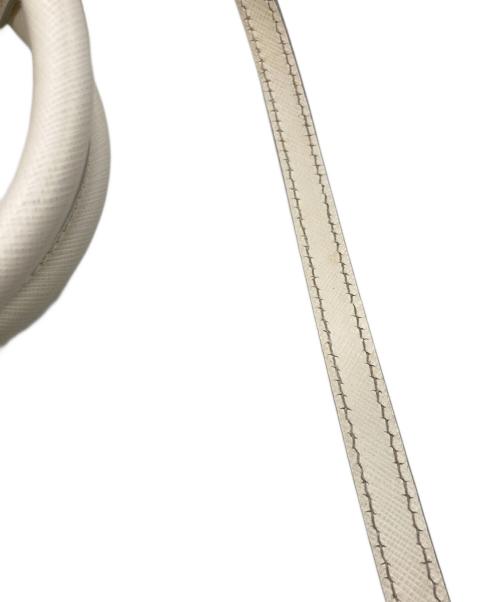 Salvatore Ferragamo（サルヴァトーレ フェラガモ）Salvatore Ferragamo (サルヴァトーレ フェラガモ) ガンチーニショルダーバッグ アイボリーの古着・服飾アイテム