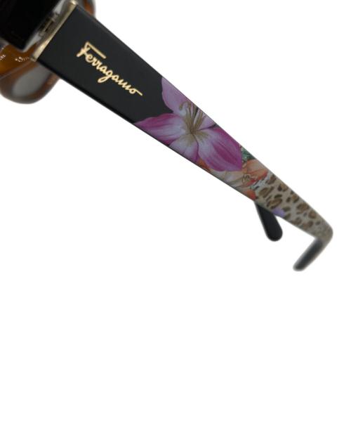 Salvatore Ferragamo（サルヴァトーレ フェラガモ）Salvatore Ferragamo (サルヴァトーレ フェラガモ) サングラス ブラウン サイズ:SIZE 58□18の古着・服飾アイテム