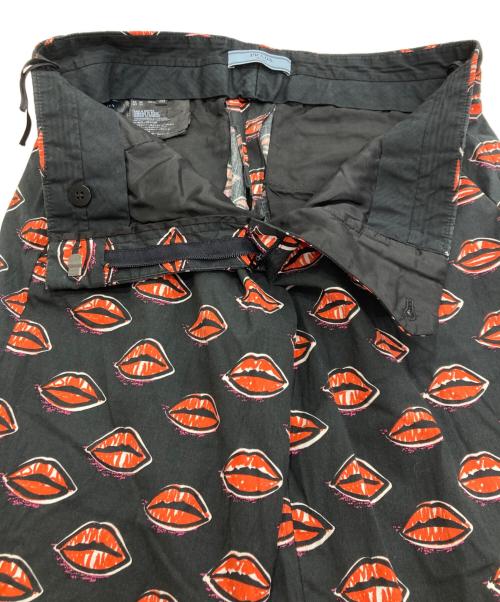 PRADA（プラダ）PRADA (プラダ) リッププリントパンツ ブラック サイズ:38の古着・服飾アイテム