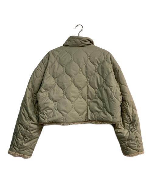 WCJ（ダブルシージェイ）WCJ (ダブルシージェイ) ボアキルティングリバーシブルブルゾン カーキ×ベージュ サイズ:Free 未使用品の古着・服飾アイテム