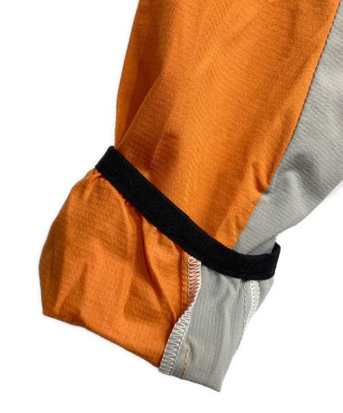MOUNTAIN HARD WEAR（マウンテンハードウェア）MOUNTAIN HARD WEAR (マウンテンハードウェア) ガイレストジャケット オレンジ サイズ:M 未使用品の古着・服飾アイテム