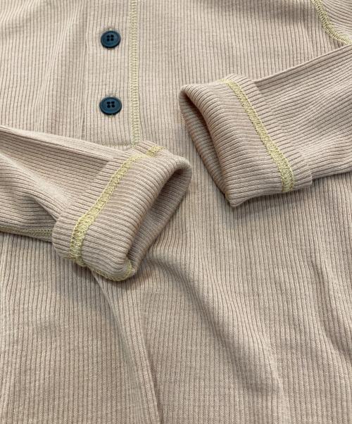 Vivienne Westwood man（ヴィヴィアン ウェストウッド マン）Vivienne Westwood man (ヴィヴィアン ウェストウッド マン) ヘンリーネックカットソー ブラウン サイズ:44 未使用品の古着・服飾アイテム