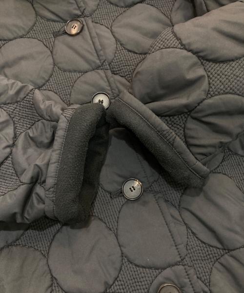 Mochi（モチ）mochi (モチ) stand fall collar coat (quilted)　ma20-co-02 ブラック サイズ:1の古着・服飾アイテム