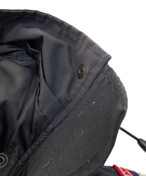 CANADA GOOSE（カナダグース）CANADA GOOSE (カナダグース) MACKENZIE PARKA　サザビーリーグ　2302JL ネイビー サイズ:Mの古着・服飾アイテム