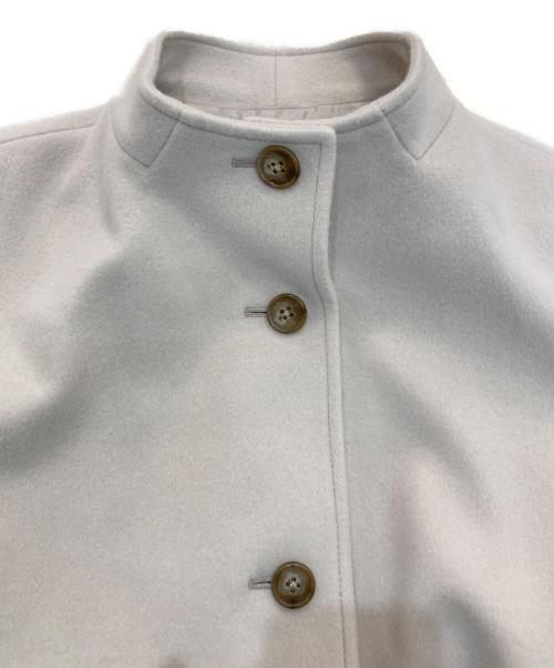 J.PRESS（ジェイプレス）J.PRESS (ジェイプレス) ショートビーバー ボトルネック コート ベージュ サイズ:T13 未使用品の古着・服飾アイテム