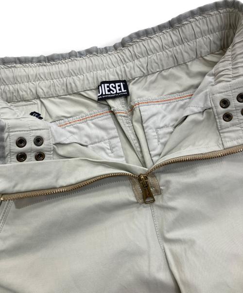 DIESEL（ディーゼル）DIESEL (ディーゼル) ハイウエストパンツ　P-SMILACE グリーン サイズ:23の古着・服飾アイテム