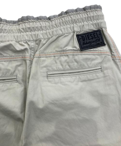 DIESEL（ディーゼル）DIESEL (ディーゼル) ハイウエストパンツ　P-SMILACE グリーン サイズ:23の古着・服飾アイテム