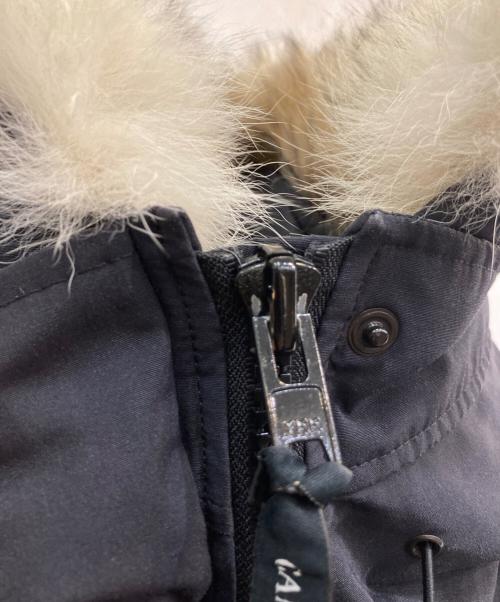 CANADA GOOSE（カナダグース）CANADA GOOSE (カナダグース) Mackenzie Parka ネイビー サイズ:Sの古着・服飾アイテム