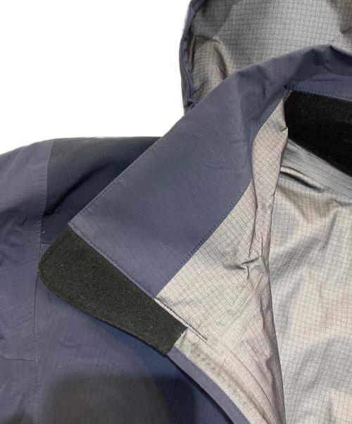 ARC'TERYX（アークテリクス）ARC'TERYX (アークテリクス) BETA AR JACKET　 ネイビー サイズ:Sの古着・服飾アイテム