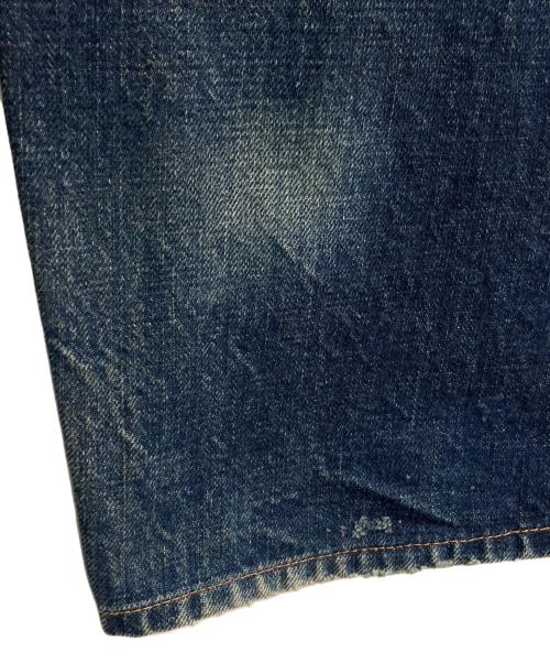 EVISU（エヴィス）EVISU (エヴィス) 2001 NO.1 SPECIAL 赤刺繍デニムパンツ インディゴ サイズ:W36×L35の古着・服飾アイテム