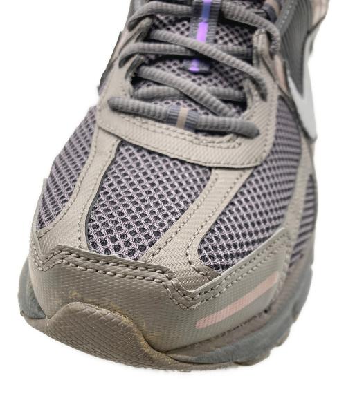NIKE（ナイキ）NIKE (ナイキ) ZOOM VOMERO 5 グレー サイズ:28cmの古着・服飾アイテム