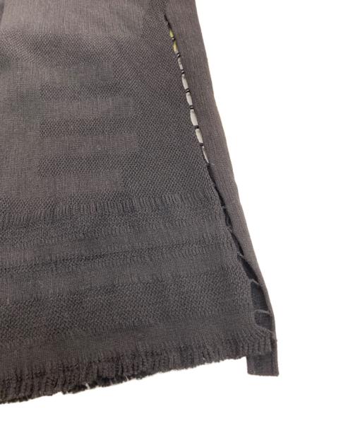 ISSEY MIYAKE（イッセイミヤケ）ISSEY MIYAKE (イッセイミヤケ) カッティングジャガードカーディガン ブラック サイズ:Ｍの古着・服飾アイテム