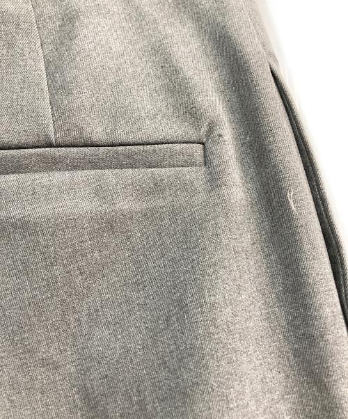 Mila Owen（ミラオーウェン）Mila Owen (ミラオーウェン) ウエストベルトタックワイドパンツ グレー サイズ:1の古着・服飾アイテム