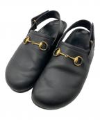 GUCCIグッチ）の古着「ホースビットレザーサンダル」｜ブラック