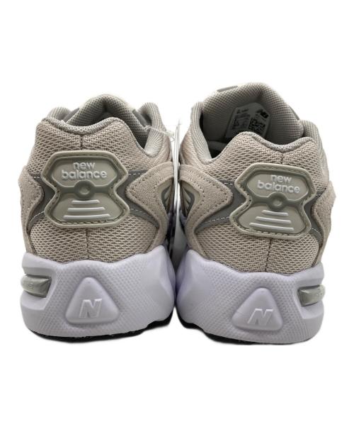NEW BALANCE（ニューバランス）NEW BALANCE (ニューバランス) ローカットスニーカー ベージュ サイズ:24㎝ 未使用品の古着・服飾アイテム