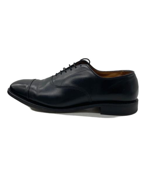 Allen Edmonds（アレン エドモンズ）Allen Edmonds (アレン エドモンズ) パンチドキャップトゥ ドレスシューズ ブラック サイズ:8の古着・服飾アイテム