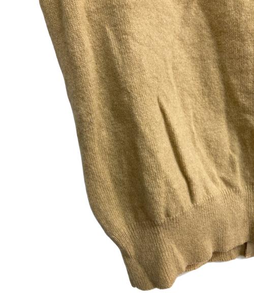 PLAY COMME des GARCONS（プレイコムデギャルソン）PLAY COMME des GARCONS (プレイコムデギャルソン) ハートワッペンカーディガン ベージュ サイズ:Ｍの古着・服飾アイテム