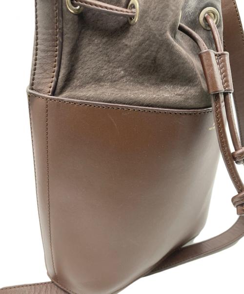 A.P.C.（アーペーセー）A.P.C. (アーペーセー) バケツショルダーバッグ ブラウンの古着・服飾アイテム