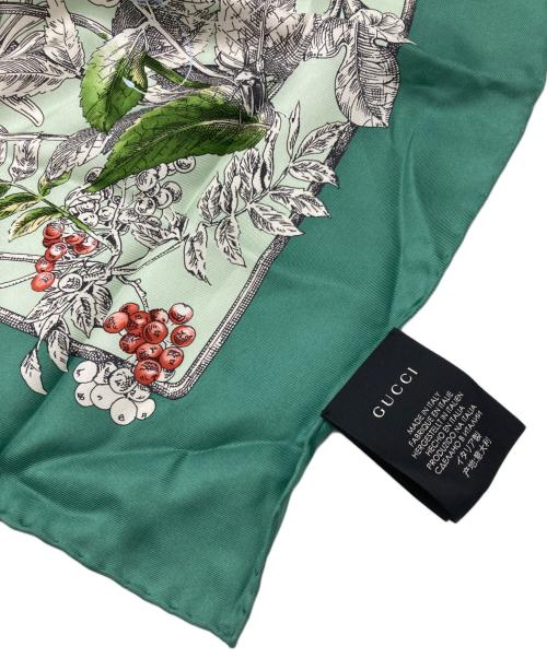 GUCCI（グッチ）GUCCI (グッチ) フローラルプリントシルクスカーフ グリーンの古着・服飾アイテム