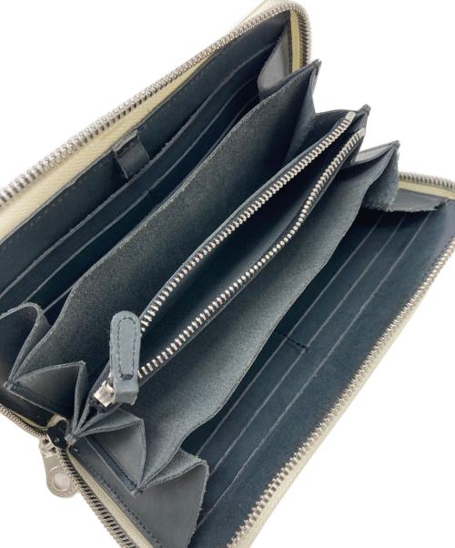 CUNE（キューン）CUNE (キューン) うさちゃんとねこちゃんロングウォレット ホワイトの古着・服飾アイテム