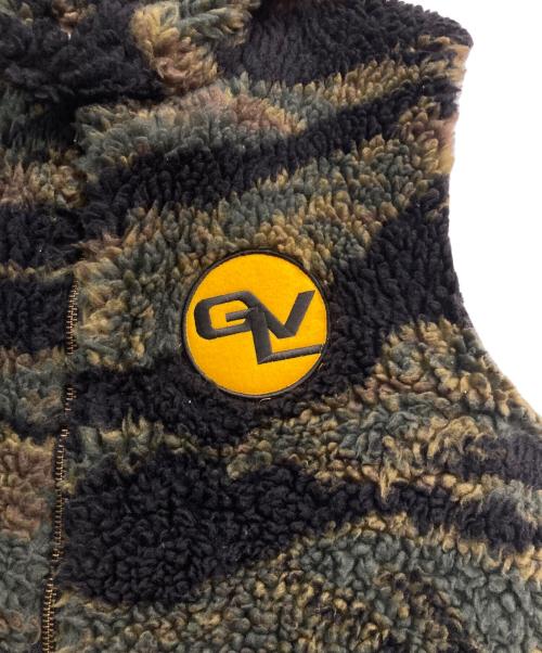 GAVIAL（ガヴィル）GAVIAL (ガヴィル) BOA VEST CAMO カーキ サイズ:Ｍの古着・服飾アイテム