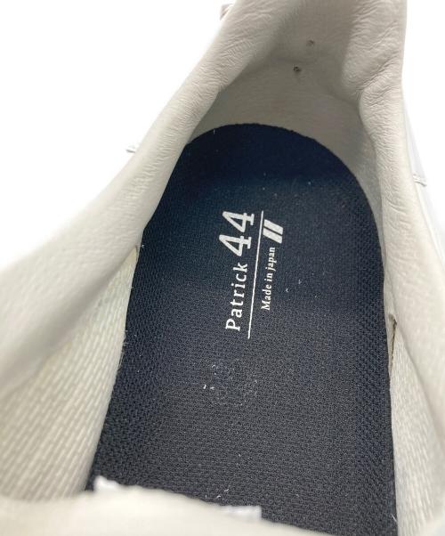 PATRICK（パトリック）PATRICK (パトリック) sakayori (サカヨリ) スタッズローカットスニーカー ホワイト サイズ:44の古着・服飾アイテム