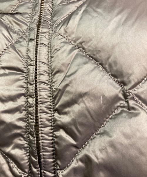 MaxMara（マックスマーラ）MaxMara (マックスマーラ) キルティング ダウンケープ カーキ サイズ:Sの古着・服飾アイテム