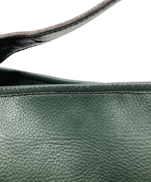 MaxMara（マックスマーラ）MaxMara (マックスマーラ) レザーワンショルダーバッグ グリーンの古着・服飾アイテム