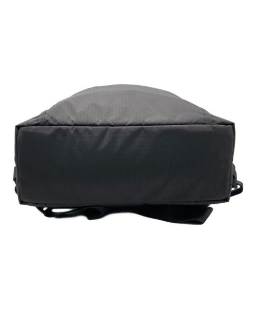 LeSportsac（レスポートサック）LeSportsac (レスポートサック) EVERYDAY TH BACKPACK グレーの古着・服飾アイテム