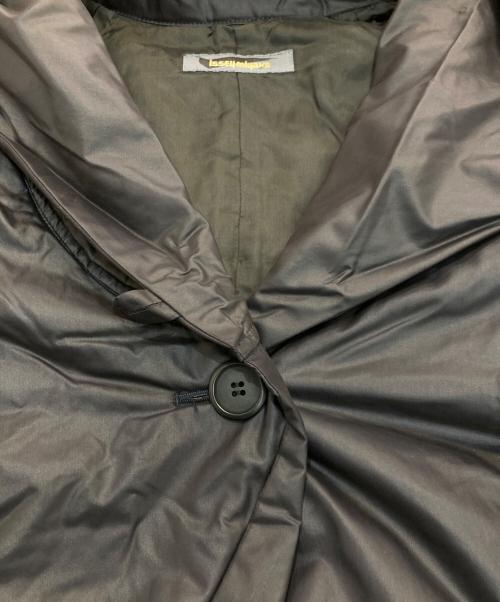 ISSEY MIYAKE（イッセイミヤケ）ISSEY MIYAKE (イッセイミヤケ) 中綿ナイロンジャケット　筆タグ 80‘s  ネイビー サイズ:Mの古着・服飾アイテム