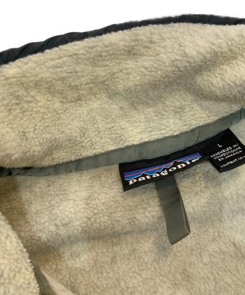 Patagonia（パタゴニア）Patagonia (パタゴニア) シンチラスナップTフリースプルオーバー　 05年製　25450 ベージュ サイズ:Lの古着・服飾アイテム