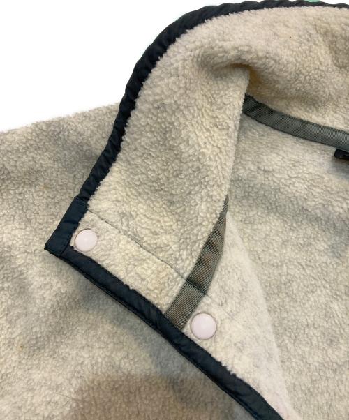 Patagonia（パタゴニア）Patagonia (パタゴニア) シンチラスナップTフリースプルオーバー　 05年製　25450 ベージュ サイズ:Lの古着・服飾アイテム