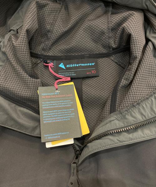 KLATTERMUSEN（クレッタルムーセン）KLATTERMUSEN (クレッタルムーセン) LODUR ANORAK　10641M02 Raven Raven(グレー) サイズ:Mの古着・服飾アイテム