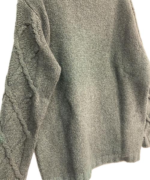 C.P COMPANY（シーピーカンパニー）C.P COMPANY (シーピーカンパニー) Vネックニット　 90‘s　29185M92 グリーン サイズ:3の古着・服飾アイテム