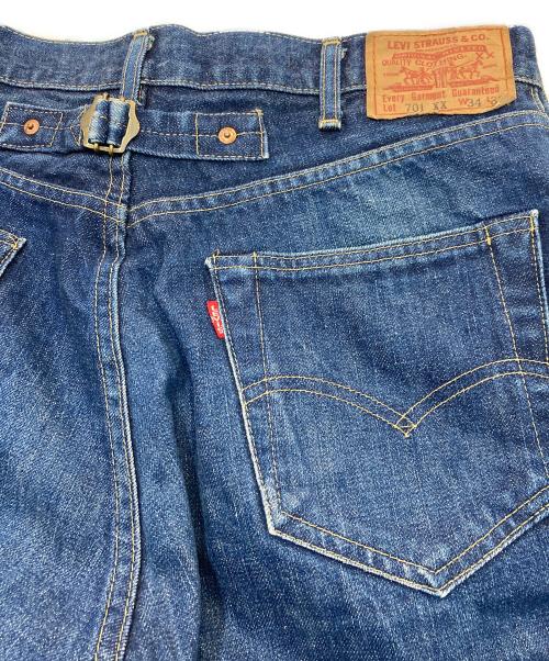 LEVI'S（リーバイス）LEVI'S (リーバイス) 701XX復刻デニムパンツ　ボタン裏J22 日本製 赤耳 BIG E  JB517 インディゴ サイズ:W34×L33の古着・服飾アイテム