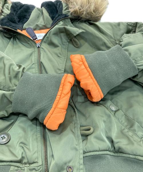 AZUL by moussy（アズールバイマウジー）AZUL by moussy (アズールバイマウジー) N-2Bフライトジャケット　250BAM30-0601 カーキ サイズ:Sの古着・服飾アイテム