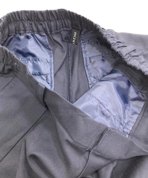 mizuiro-ind（ミズイロインド）mizuiro-ind (ミズイロインド) タックパンツ ネイビー サイズ:32の古着・服飾アイテム
