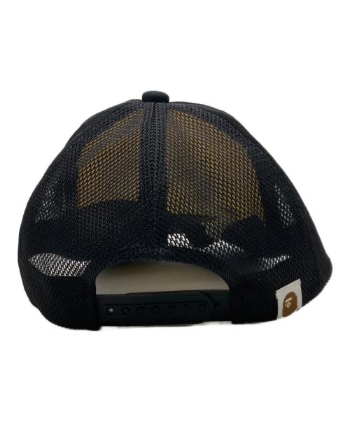 A BATHING APE（ア ベイシング エイプ）A BATHING APE (ア ベイシング エイプ) BAPE STA MESH CAP ホワイト×ブラックの古着・服飾アイテム