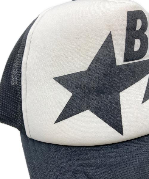 A BATHING APE（ア ベイシング エイプ）A BATHING APE (ア ベイシング エイプ) BAPE STA MESH CAP ホワイト×ブラックの古着・服飾アイテム