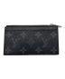 LOUIS VUITTON（ルイ ヴィトン）の古着「フラグメントケース　モノグラム・エクリプス」｜ブラック