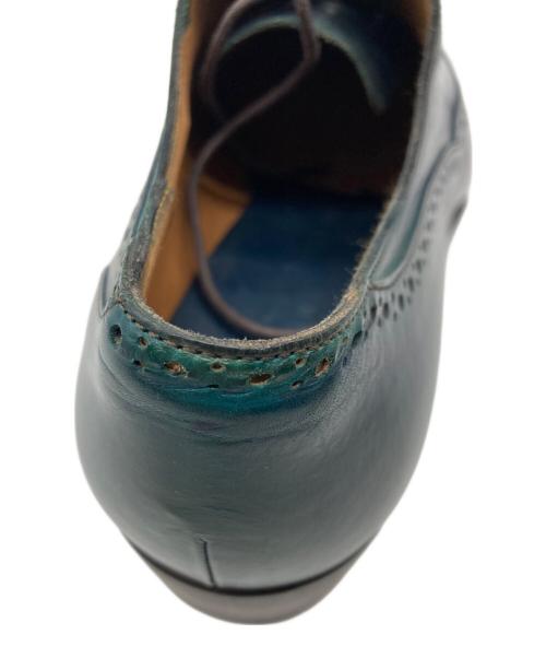 YUHAKU（ユハク）YUHAKU (ユハク) メダリオンドレスシューズ ブルー×グリーン サイズ:24cmの古着・服飾アイテム