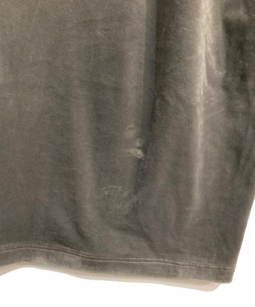 adidas（アディダス）adidas (アディダス) ベルベット ルーズ トラックパンツ　IS4558 チャコールグレー サイズ:XLの古着・服飾アイテム