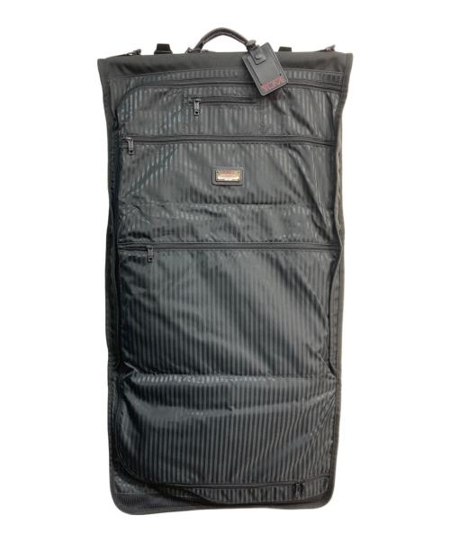 TUMI（トゥミ）TUMI (トゥミ) トライフォールド キャリーオン ガーメントバッグ ブラックの古着・服飾アイテム