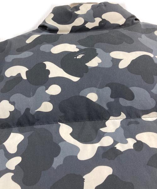 A BATHING APE（ア ベイシング エイプ）A BATHING APE (ア ベイシング エイプ) CITY CAMO REVERSIBLE DOWN VEST　001DNK801010M ブラック サイズ:Mの古着・服飾アイテム