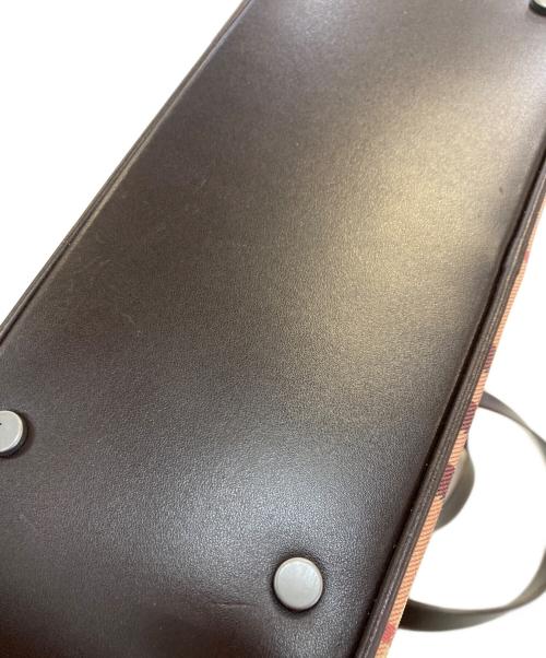 BURBERRY LONDON（バーバリーロンドン）BURBERRY LONDON (バーバリーロンドン) ノバチェックハンドバッグ ベージュの古着・服飾アイテム