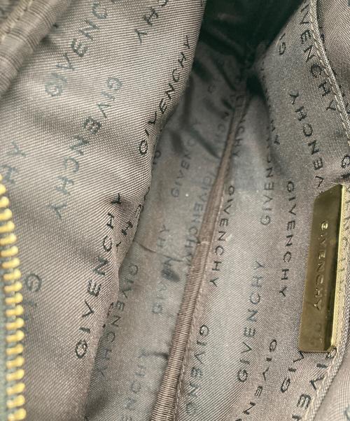 GIVENCHY（ジバンシィ）GIVENCHY (ジバンシィ) モノグラムスクエアショルダーバッグ ブラウン×ベージュの古着・服飾アイテム