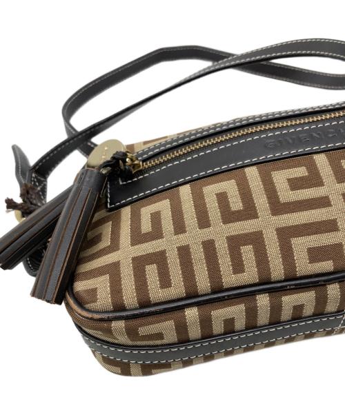 GIVENCHY（ジバンシィ）GIVENCHY (ジバンシィ) モノグラムスクエアショルダーバッグ ブラウン×ベージュの古着・服飾アイテム